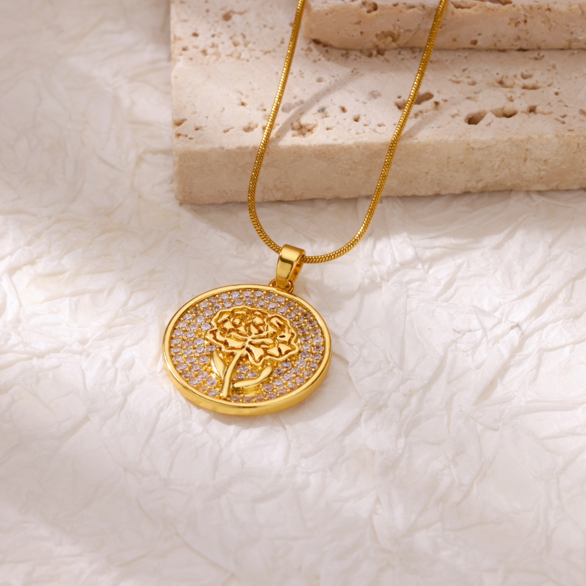 Zircon Flower Necklaces For Wo - Birth Flower Necklace 评论和价格