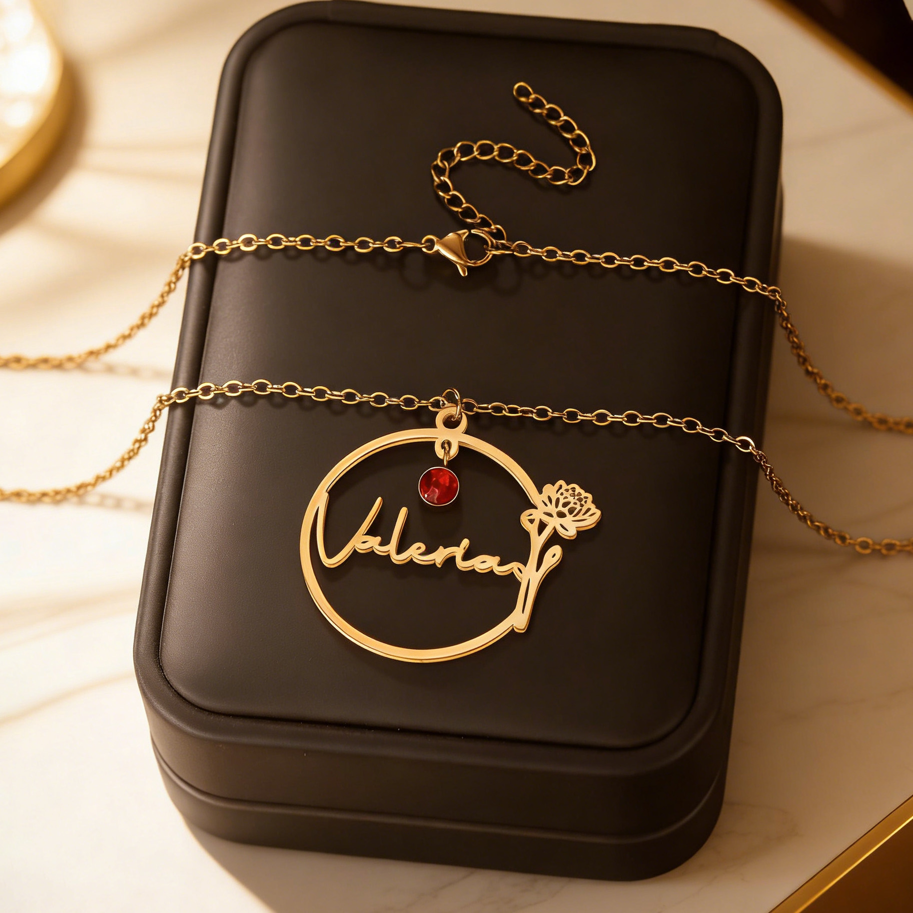 Haiyufly Custom Name Necklace  - Birth Flower Necklace 评论和价格